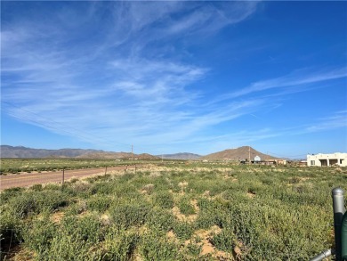 5 acres of buildable land fully FENCED  on PAVED roads with a on Valle Vista Golf Course in Arizona - for sale on GolfHomes.com, golf home, golf lot