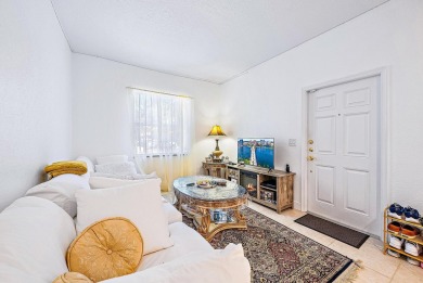 Immaculate and cozy 3 bedroom & 3 Full Bathroom, 1423 sqft on Emerald Dunes Golf Club in Florida - for sale on GolfHomes.com, golf home, golf lot