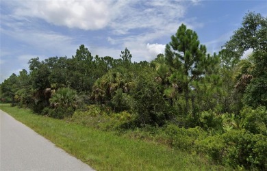 Great property for sale in Port Charlotte, that is conveniently on Sabal Trace Golf and Country Club in Florida - for sale on GolfHomes.com, golf home, golf lot