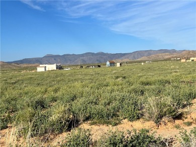 5 acres of buildable land fully FENCED  on PAVED roads with a on Valle Vista Golf Course in Arizona - for sale on GolfHomes.com, golf home, golf lot