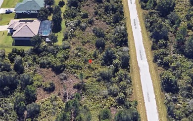 Great property for sale in Port Charlotte, that is conveniently on Sabal Trace Golf and Country Club in Florida - for sale on GolfHomes.com, golf home, golf lot
