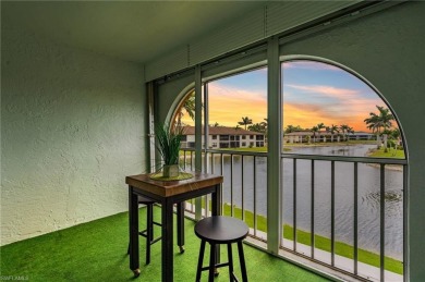 Renovated top to bottom in 2020, this 2 bed, 2 bath condo in The on Riviera Golf Club in Florida - for sale on GolfHomes.com, golf home, golf lot