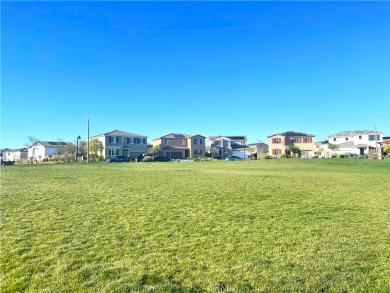 Welcome to this detached house built in 2021, closely connected on Links At Summerly in California - for sale on GolfHomes.com, golf home, golf lot