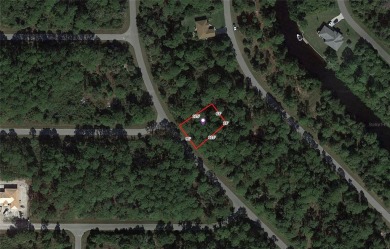 Great property for sale in Port Charlotte, that is conveniently on Sabal Trace Golf and Country Club in Florida - for sale on GolfHomes.com, golf home, golf lot
