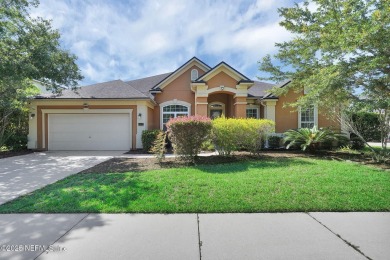 Stunning Eagle Landing home offering refined finishes and a on Eagle Landing Golf Club in Florida - for sale on GolfHomes.com, golf home, golf lot