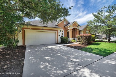 Stunning Eagle Landing home offering refined finishes and a on Eagle Landing Golf Club in Florida - for sale on GolfHomes.com, golf home, golf lot