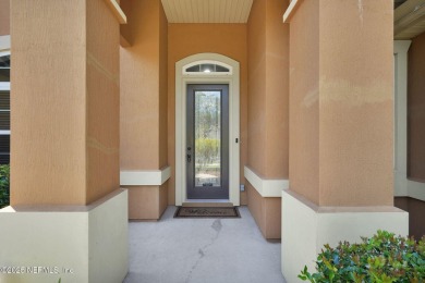 Stunning Eagle Landing home offering refined finishes and a on Eagle Landing Golf Club in Florida - for sale on GolfHomes.com, golf home, golf lot