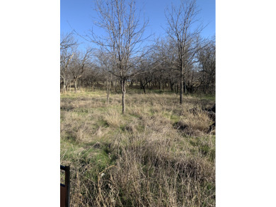 No Restrictions! Vacant Lot! on The Club At Runaway Bay in Texas - for sale on GolfHomes.com, golf home, golf lot