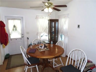 Nice 1993 home for the price in this 55 plus community of Snug on Barefoot Bay Golf Course in Florida - for sale on GolfHomes.com, golf home, golf lot