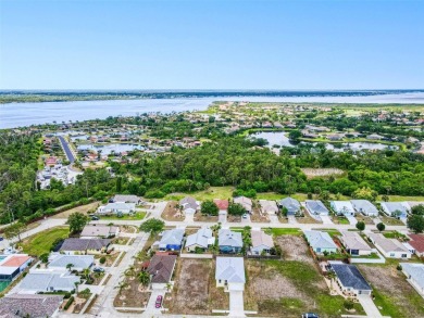 One or more photo(s) has been virtually staged. Welcome to this on Riverwood Golf Club in Florida - for sale on GolfHomes.com, golf home, golf lot