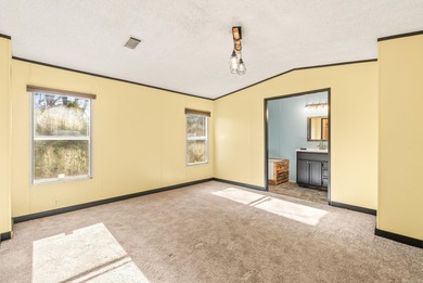 GREAT CONDITION + AFFORDABLE! You'll love being by the lake! on Mountain Ranch Golf Club in Arkansas - for sale on GolfHomes.com, golf home, golf lot