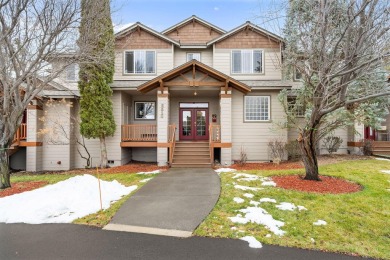 Welcome to your dream townhome in Eagle Crest, perfectly on Eagle Crest Golf Resort - Ridge Course in Oregon - for sale on GolfHomes.com, golf home, golf lot