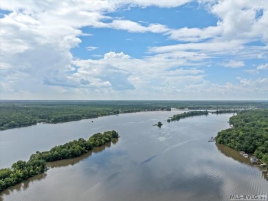 2018 Mallard by Heartland 29' camper on a nice level lot with on River Ridge Golf Club in Virginia - for sale on GolfHomes.com, golf home, golf lot
