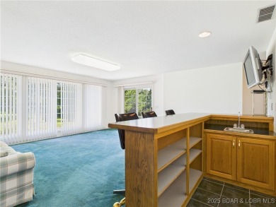 Welcome to this beautifully maintained 3-bedroom, 2.5 bath home on Indian Rock Golf Club in Missouri - for sale on GolfHomes.com, golf home, golf lot