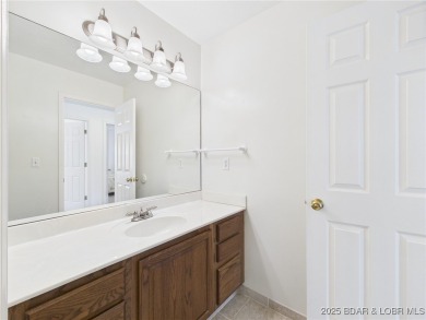 Welcome to this beautifully maintained 3-bedroom, 2.5 bath home on Indian Rock Golf Club in Missouri - for sale on GolfHomes.com, golf home, golf lot