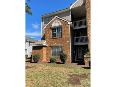 Updated one level living with two bedroom and two full bathrooms on Kiln Creek Golf and Country Club in Virginia - for sale on GolfHomes.com, golf home, golf lot