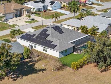 DEEP CREEK! Updated 4-bedroom, 3-bath, oversized 2-car garage on Deep Creek Golf Club in Florida - for sale on GolfHomes.com, golf home, golf lot