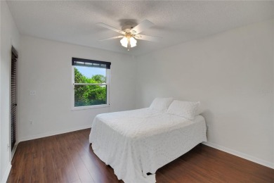 UPGRADES abound on this lovely BOND PAID  3-bed, 2-bath AMARILLO on The Links of Spruce Creek in Florida - for sale on GolfHomes.com, golf home, golf lot