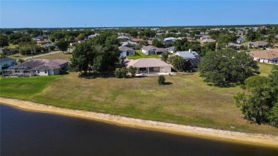 Welcome to this beautiful Deep Creek lake view 3-bedroom (with on Deep Creek Golf Club in Florida - for sale on GolfHomes.com, golf home, golf lot