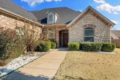 Stunning Corner Lot Home in an amazingly location. This on Shadow Valley Country Club in Arkansas - for sale on GolfHomes.com, golf home, golf lot