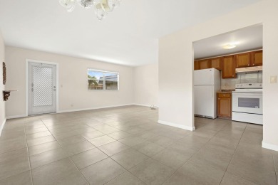 SECOND FLOOR CORNER UNIT WITH GARDEN VIEW ,FRESH PAINTED IN on Kings Point Golf - Executive in Florida - for sale on GolfHomes.com, golf home, golf lot