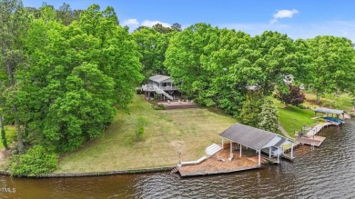 This cozy 2-bedroom, 2-bath home offers the perfect blend of on River Golf and County Club at Lake Royale in North Carolina - for sale on GolfHomes.com, golf home, golf lot