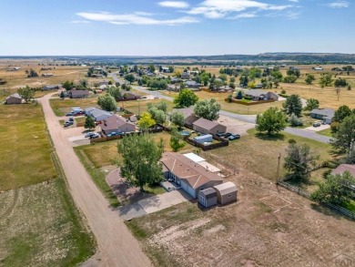 Don't miss out on this well-maintained home located in beautiful on Hollydot Golf Course in Colorado - for sale on GolfHomes.com, golf home, golf lot