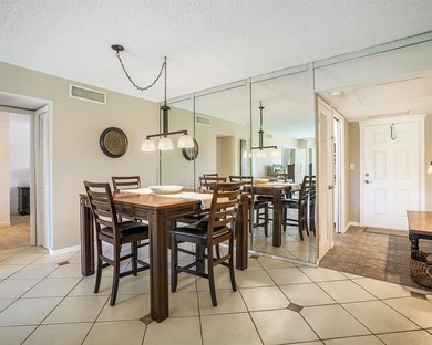 Pristine 2-bedroom, 2-bathroom condo in all-ages Palm Aire on Palm-Aire Country Club and Resort - Palms in Florida - for sale on GolfHomes.com, golf home, golf lot