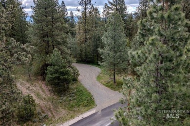 Looking for the perfect lot to build your dream cabin? This on Cascade Golf Course in Idaho - for sale on GolfHomes.com, golf home, golf lot