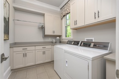 This beautiful 3 BR / 3.5 BA home is perfectly situated in the on Reynolds Lake Oconee - The Oconee in Georgia - for sale on GolfHomes.com, golf home, golf lot
