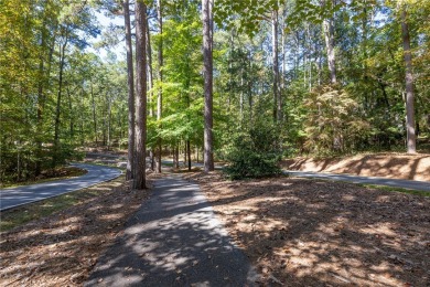 Looking to build new in one of Lake Keowee's most established on Keowee Key Golf and Country Club in South Carolina - for sale on GolfHomes.com, golf home, golf lot