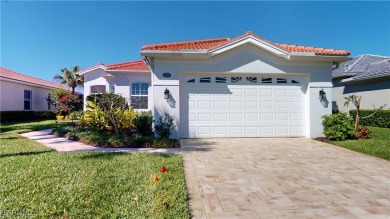 Walk into this beautiful modified *Andover II* villa in on Lexington Country Club in Florida - for sale on GolfHomes.com, golf home, golf lot