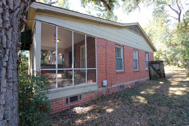 Located in a lovely neighborhood adjacent to Golf Terrace/Myers on Capital City Country Club in Florida - for sale on GolfHomes.com, golf home, golf lot