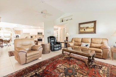 Welcome to this spacious, light and bright, well maintained on Spanish Wells Golf and Country Club in Florida - for sale on GolfHomes.com, golf home, golf lot