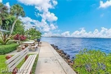 LOCATION, LOCATION, LOCATION. Close to the club house, tennis on The Landings Yacht, Golf and Tennis Club in Florida - for sale on GolfHomes.com, golf home, golf lot