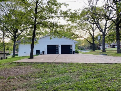 Welcome to your dream home nestled along the fairways! This on West Plains Country Club in Missouri - for sale on GolfHomes.com, golf home, golf lot