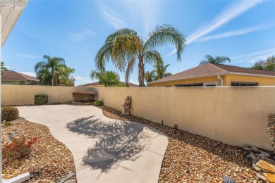 Motivated Sellers!  This beautifully maintained 2-bedroom on The Links of Spruce Creek in Florida - for sale on GolfHomes.com, golf home, golf lot