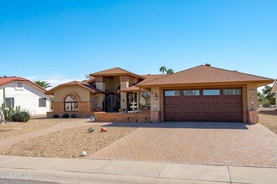 Welcome to a beautifully cared-for Coronado model that blends on Deer Valley Golf Course in Arizona - for sale on GolfHomes.com, golf home, golf lot