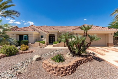 Stunning 2-bed, 3-bath, and a den/hobby room, Safford model with on Trail Ridge Golf Course in Arizona - for sale on GolfHomes.com, golf home, golf lot