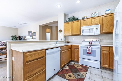 Fantastic TURN KEY furnished split floor plan is ideal for on Granite Falls Golf Club  in Arizona - for sale on GolfHomes.com, golf home, golf lot