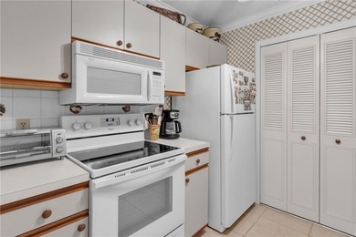 Welcome home to this cozy, furnished-turnkey condo-perfect as a on Vista Plantation Golf Club in Florida - for sale on GolfHomes.com, golf home, golf lot