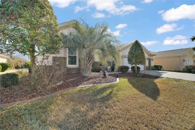 PRICE REDUCTION!!! SELLER MOTIVATED! ELEGANCE AND CHARM  with on Eagle Ridge At Spruce Creek Country Club in Florida - for sale on GolfHomes.com, golf home, golf lot