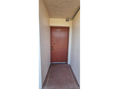 Bright and well-maintained 2BD/2BA unit in desirable Sunrise on Sunrise Lakes Phase IV Golf Course in Florida - for sale on GolfHomes.com, golf home, golf lot