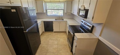 Bright and well-maintained 2BD/2BA unit in desirable Sunrise on Sunrise Lakes Phase IV Golf Course in Florida - for sale on GolfHomes.com, golf home, golf lot