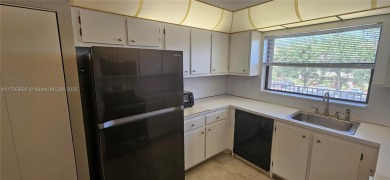 Bright and well-maintained 2BD/2BA unit in desirable Sunrise on Sunrise Lakes Phase IV Golf Course in Florida - for sale on GolfHomes.com, golf home, golf lot