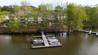 Waterfront on Lake Marion; a spacious, single level, 2BR/2BA on Santee-Cooper Country Club in South Carolina - for sale on GolfHomes.com, golf home, golf lot