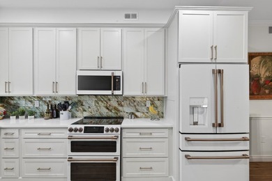 Welcome to this freshly renovated 1st floor corner condo on Oak Harbor Country Club in Florida - for sale on GolfHomes.com, golf home, golf lot