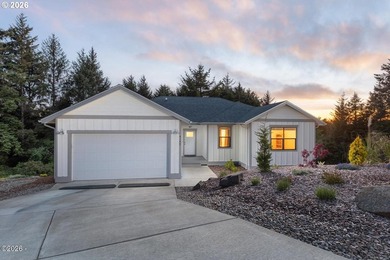 Nearly new 2022-built single-level home near the beach in the on Salishan Spa and Golf Resort in Oregon - for sale on GolfHomes.com, golf home, golf lot