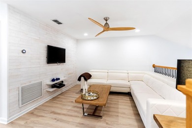 Welcome to this exceptional 3 bedroom, 3 bathroom townhome in on Esplanade Golf and Country at Lakewood Ranch in Florida - for sale on GolfHomes.com, golf home, golf lot