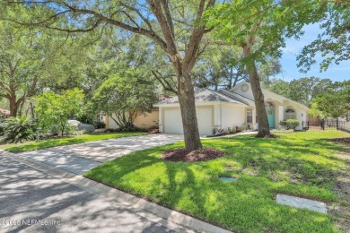 Beautifully renovated 3BR/2BA home with 2-car garage on a shaded on Julington Creek Golf Club in Florida - for sale on GolfHomes.com, golf home, golf lot